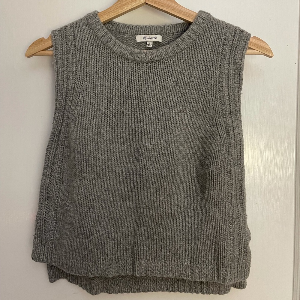Sleeveless madewell sweater